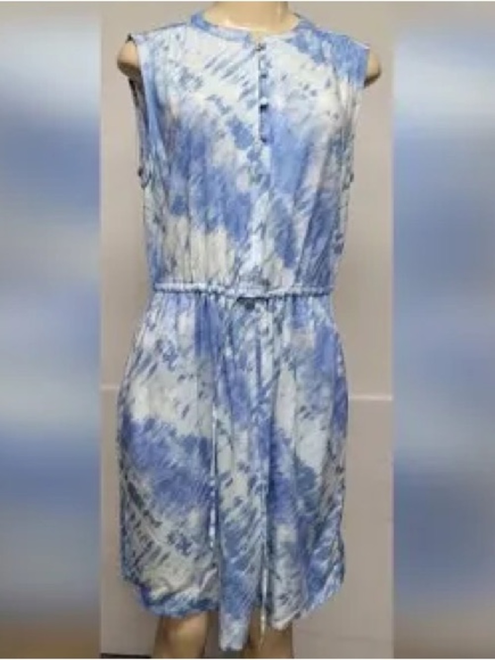 Time and True: Large: Sleeveless Blue Tie-Dye Casual Drawstring Dress